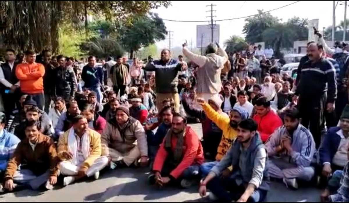 कॉलेज संचालक के बेटे की हत्या से क्षत्रिय समाज मे रोष, करना पड़ा चक्का जाम